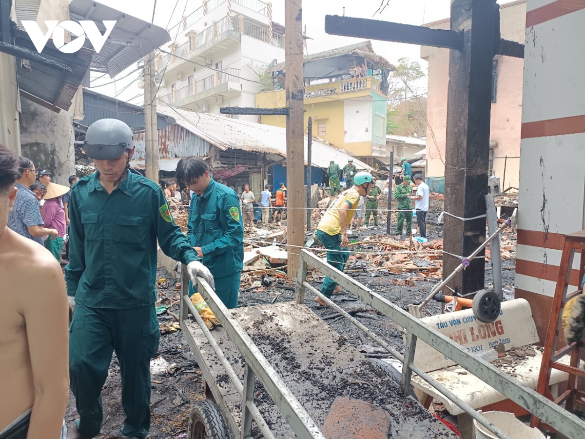 Hỏa hoạn thiêu rụi 2 căn nhà trên xã đảo Nam Du (Kiên Giang)